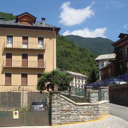 Apartamentos Valles ブロト 部屋 写真
